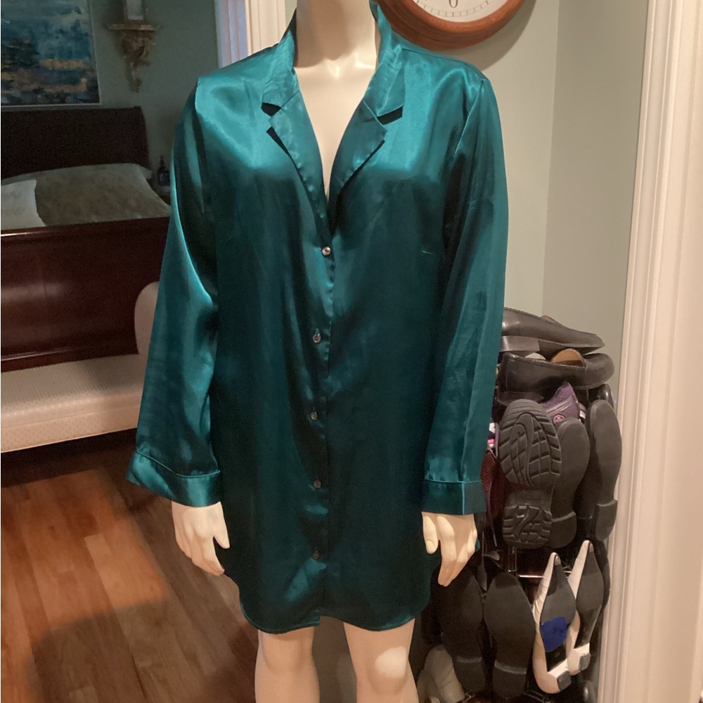 Victoria Secret Green Sleep Shirt